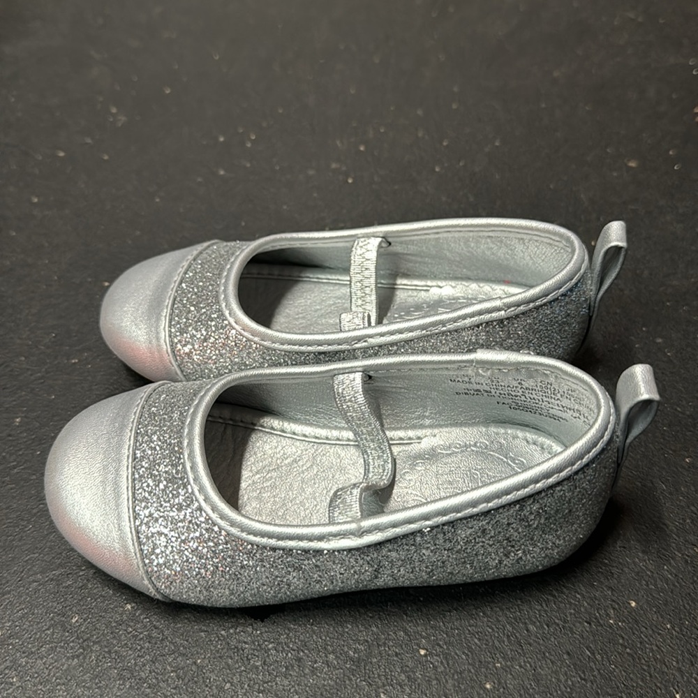 Disney Princess Silver Glitter Flats - Picture 3 of 6